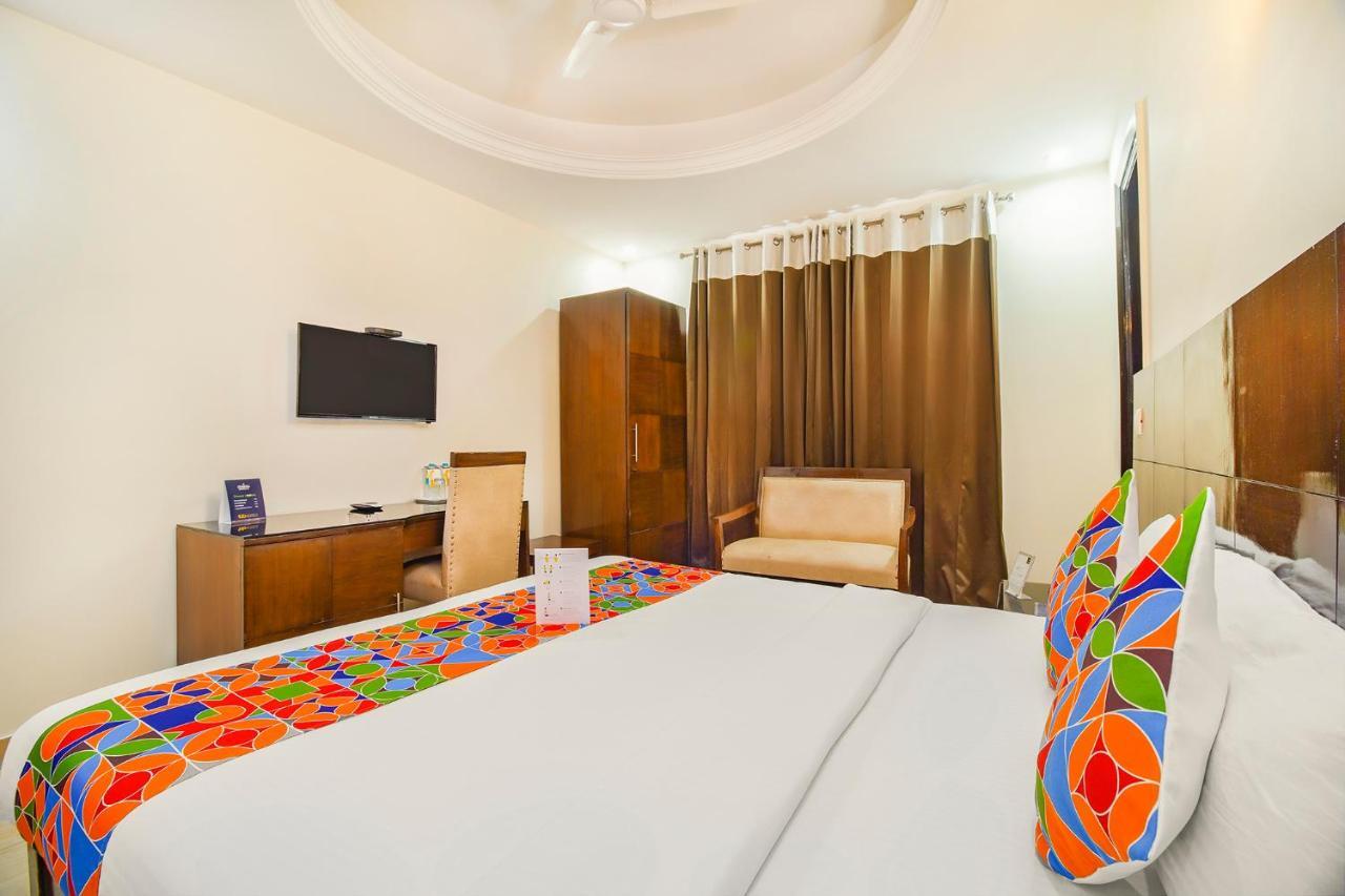 Fabhotel Marble Arch - Nr Karol Bagh Market Delhi  Exterior foto